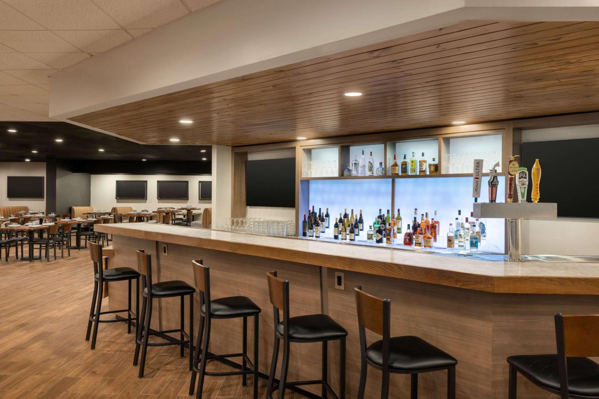 Doubletree By Hilton Fort Worth South Екстер'єр фото