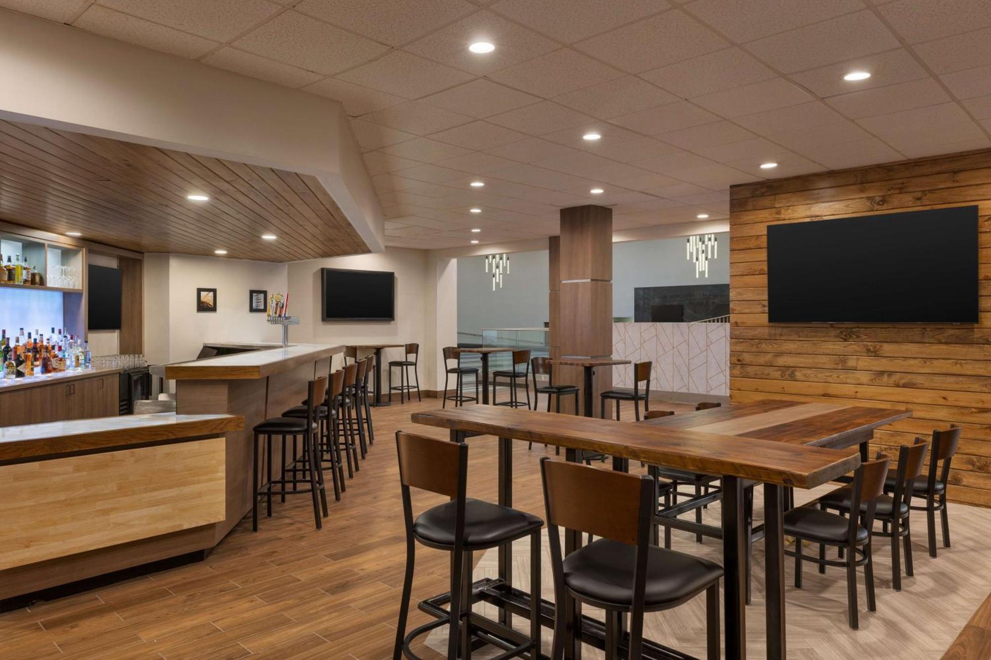 Doubletree By Hilton Fort Worth South Екстер'єр фото