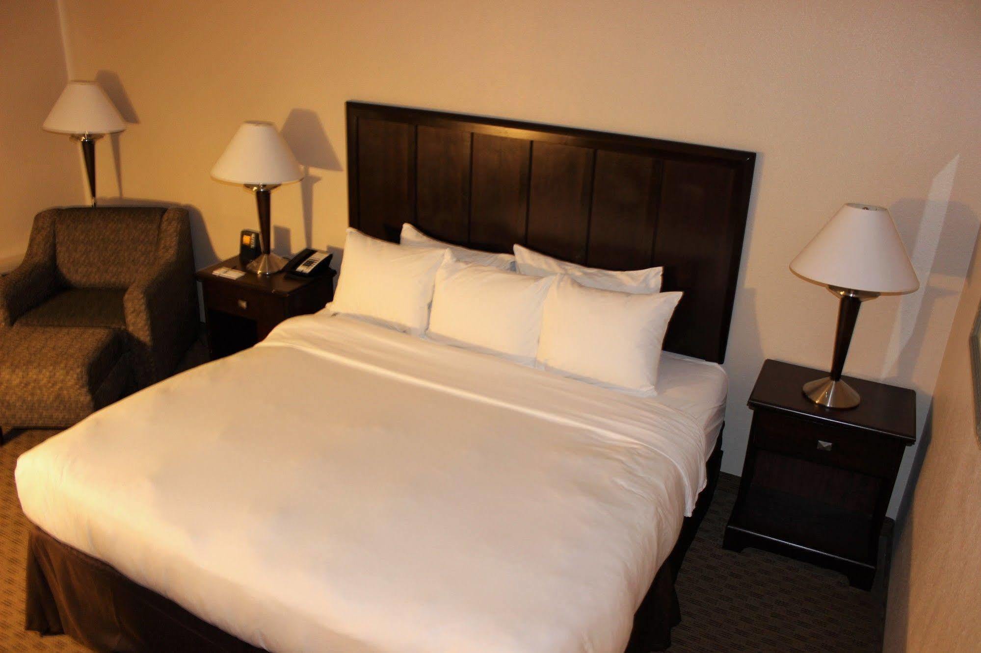 Doubletree By Hilton Fort Worth South Екстер'єр фото
